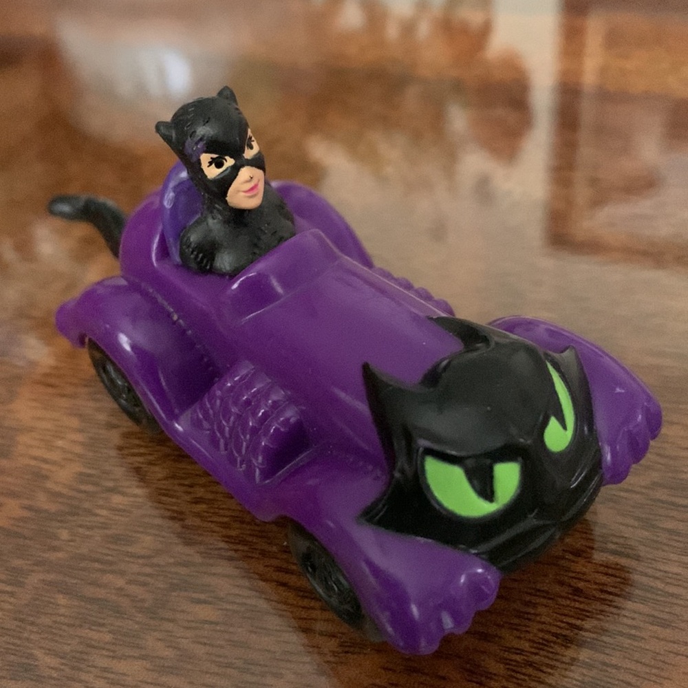 Batman Cat Woman Purple Car Vintage 1991 DC Comics McDonalds Collectible Toy